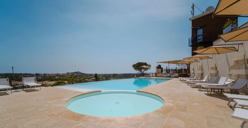 Don Vittorio-Country Village.
