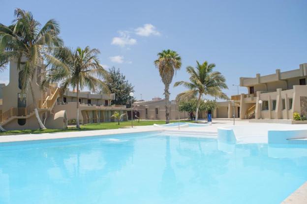 Oasis Atlantico Praiamar.