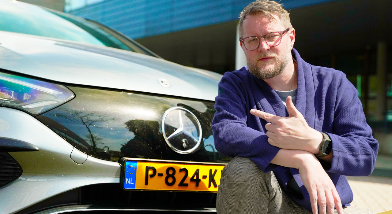 Thumbnail for article: Mercedes EQE: een gadget op wielen