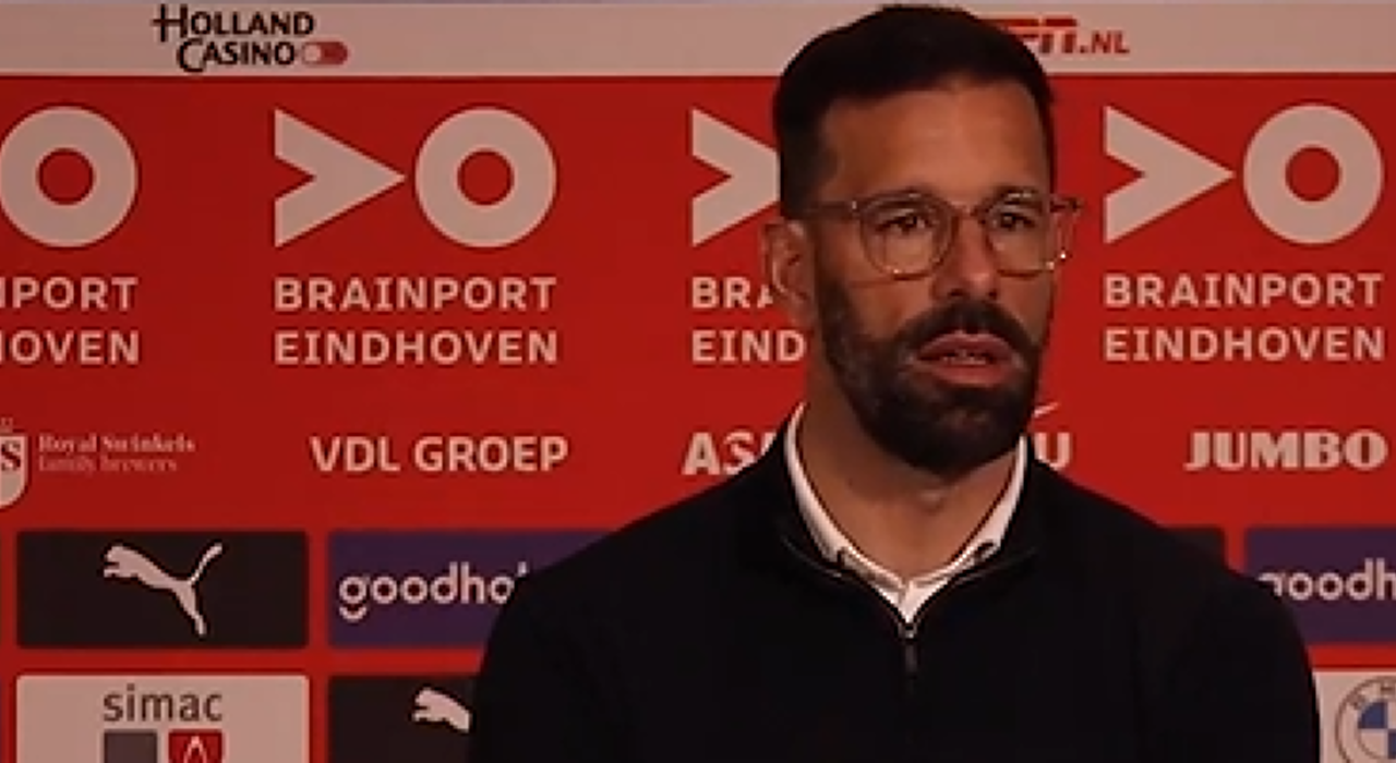 Thumbnail for article: Van Nistelrooy maakt de balans op bij PSV: 'Eerste seizoenshelft met ups en downs'