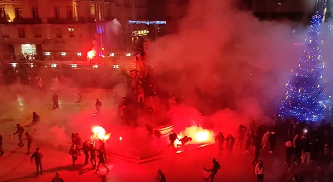Thumbnail for article: Frans-Marokkaanse rellen in beeld: situatie escaleert in het Franse Montpellier