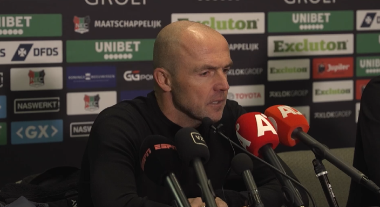 Thumbnail for article: Schreuder looft Conceição na basisdebuut: 'Hij heeft zijn visitekaartje afgegeven'