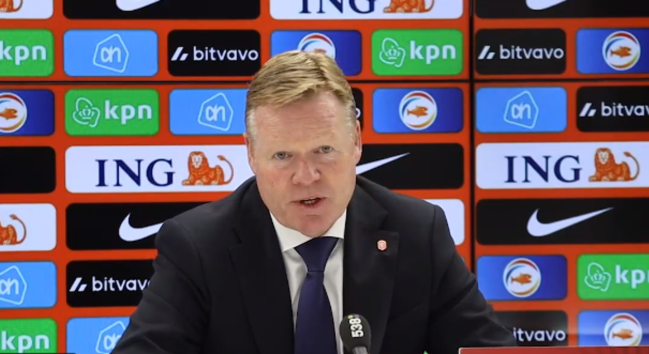 Thumbnail for article: Oranje-debutant maakt indruk op Koeman: 'Hoe hij het spel ziet, zit toekomst in'