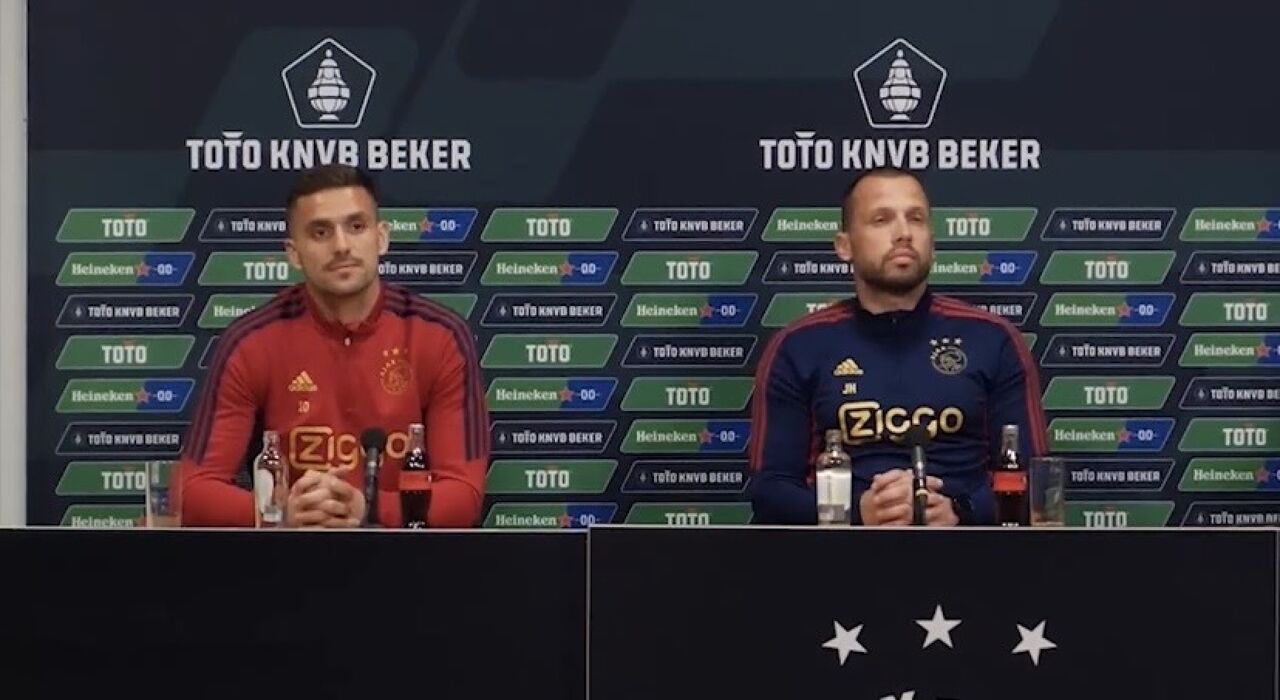 Thumbnail for article: Heitinga zag Tadic om betere spelers roepen: 'Hij spreekt zijn gevoel uit'