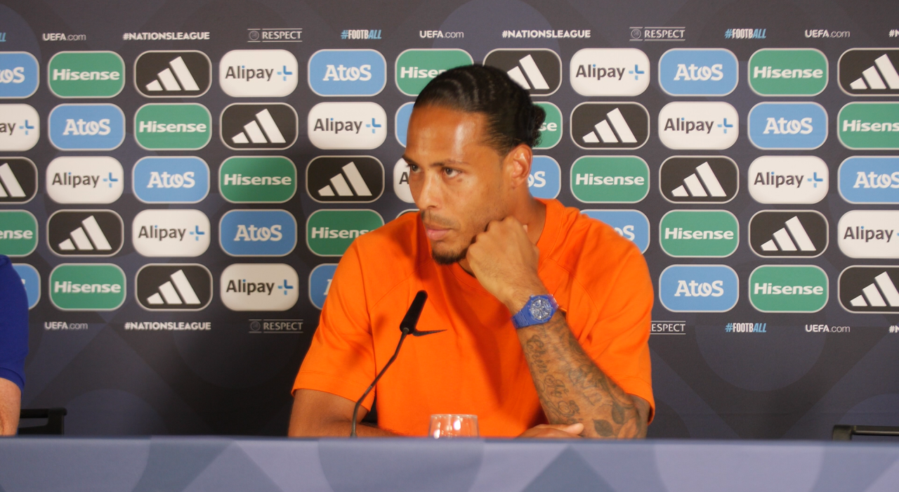 Thumbnail for article: Van Dijk is klaar voor halve finale: 'Besef is groter dat we om een beker spelen'