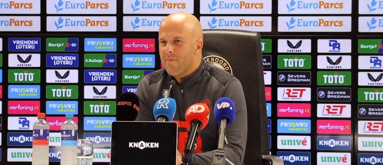Thumbnail for article: Slot kijkt terug op veelbewogen week: 'Dat heeft Ajax goed gedaan'                
