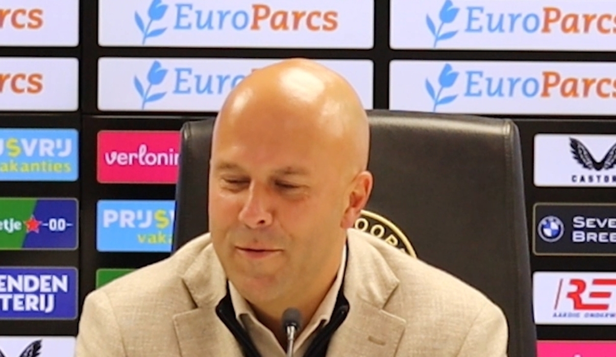 Thumbnail for article: Slot deelt sneertje uit aan Ajax na eenvoudige zege: 'Niet grappig bedoeld'