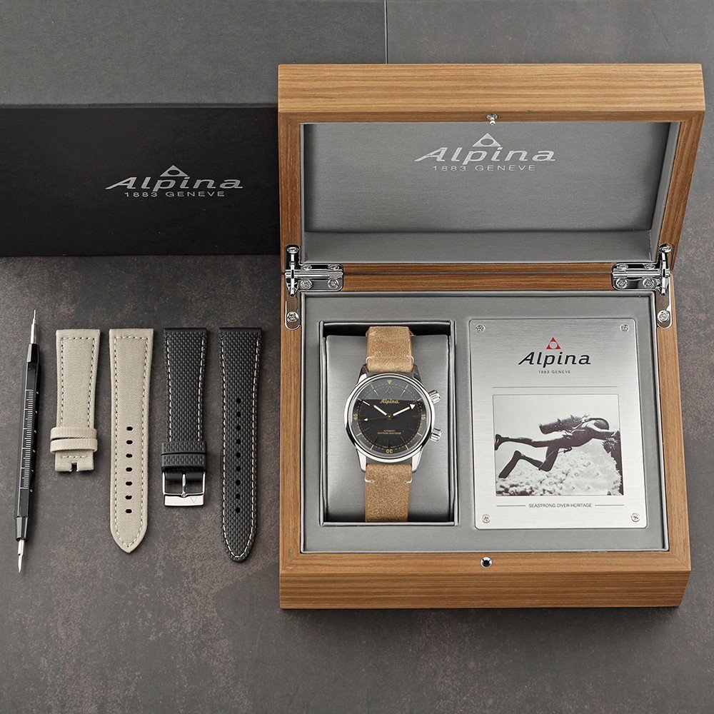 Alpina Heritage AL-520BY4H6 Seastrong Heritage Diver 300 Horloge