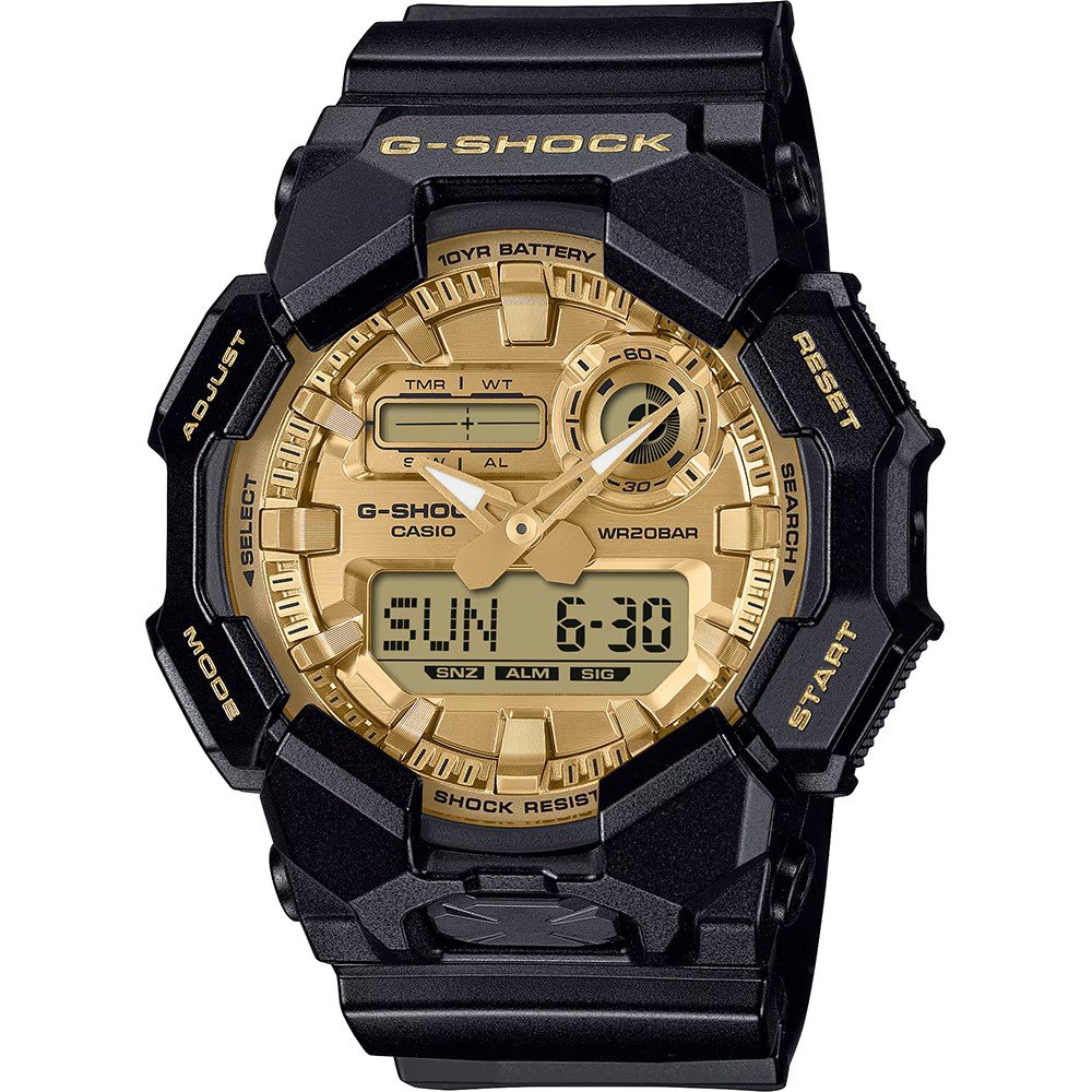 G-Shock Classic Style GA-010GGB-1A9ER Black and Gold Horloge