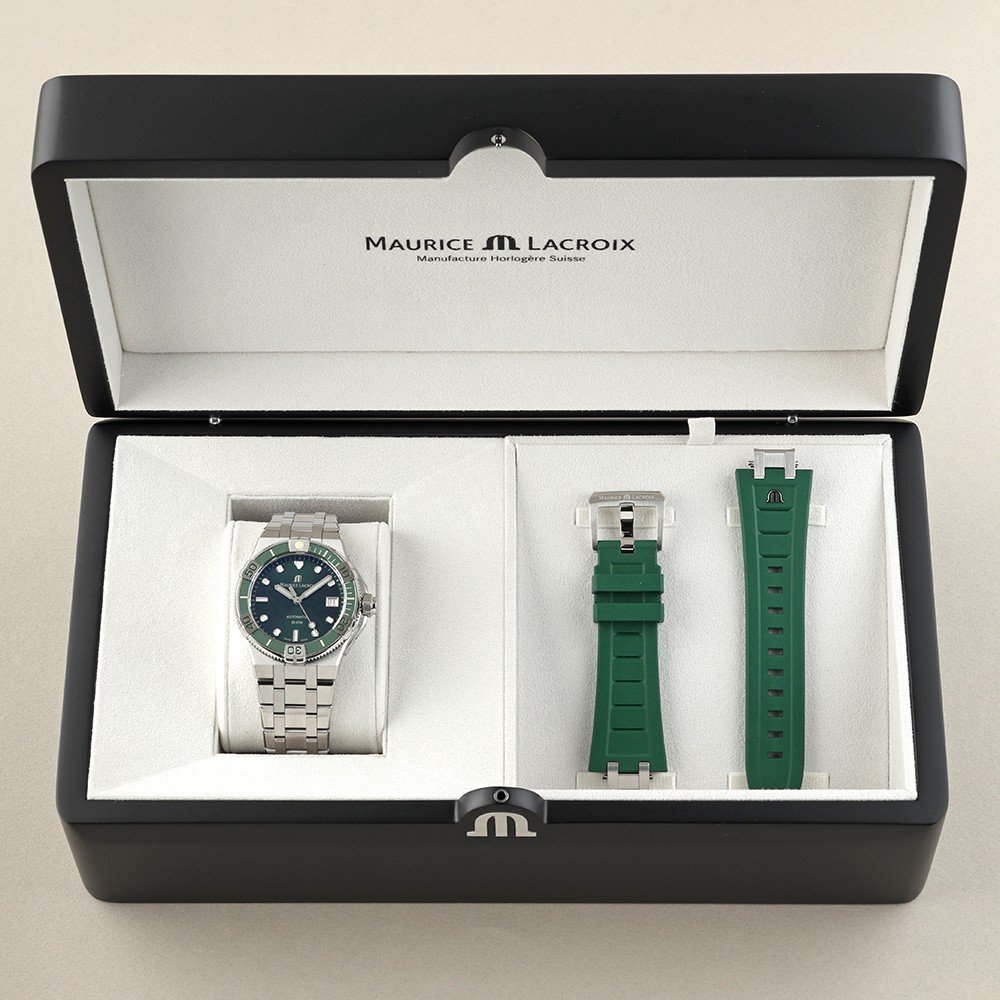 Maurice Lacroix Les Historiques AI6057-SSL5F-630-D Aikon Horloge