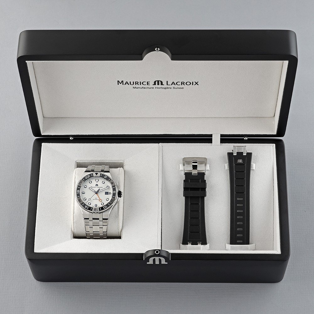Maurice Lacroix Aikon AI6158-SS00F-130-A Aikon Venturer GMT Horloge