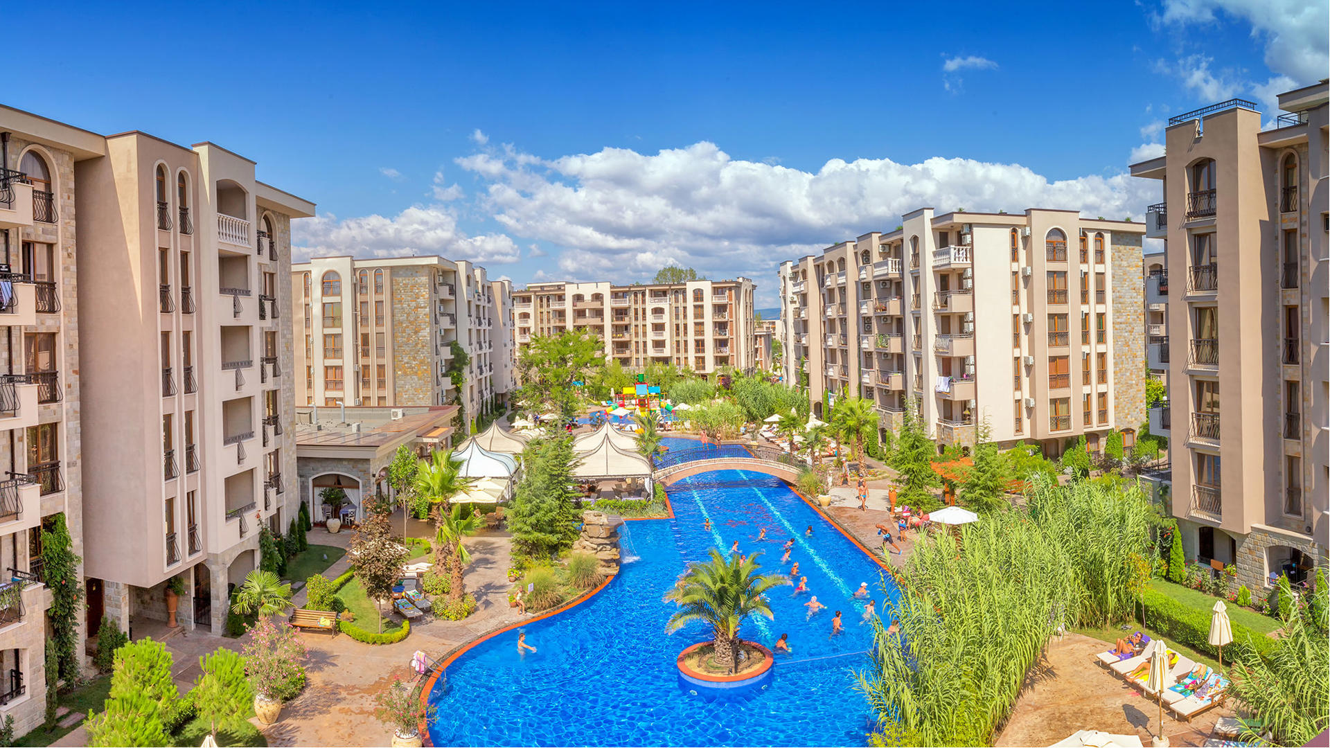 Cascadas Family Resort