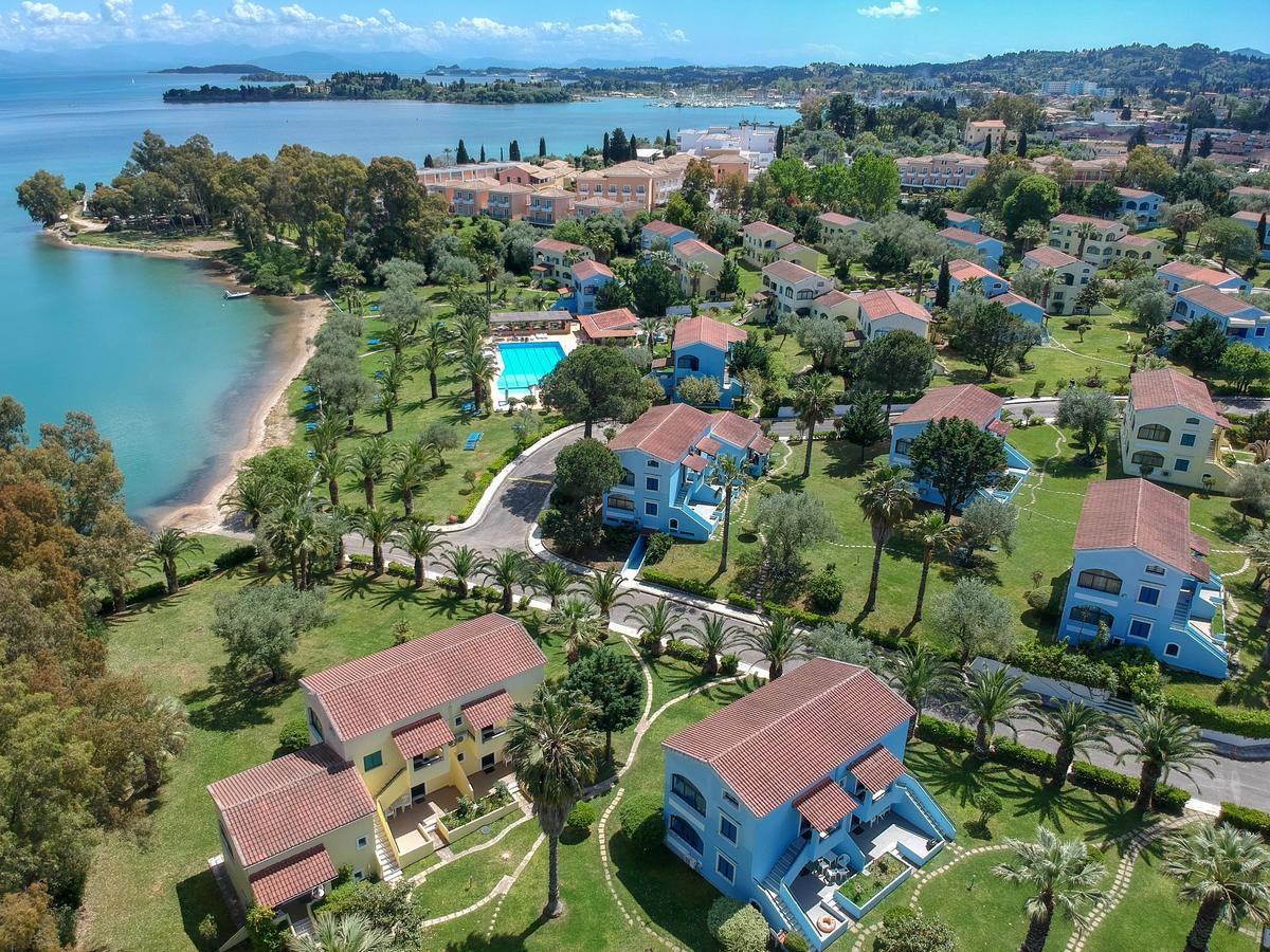 Large waterfront apartment resort on Gouvia Bay with gardens, pool, restaurant, bar, private beach area and self-catering accommodation.