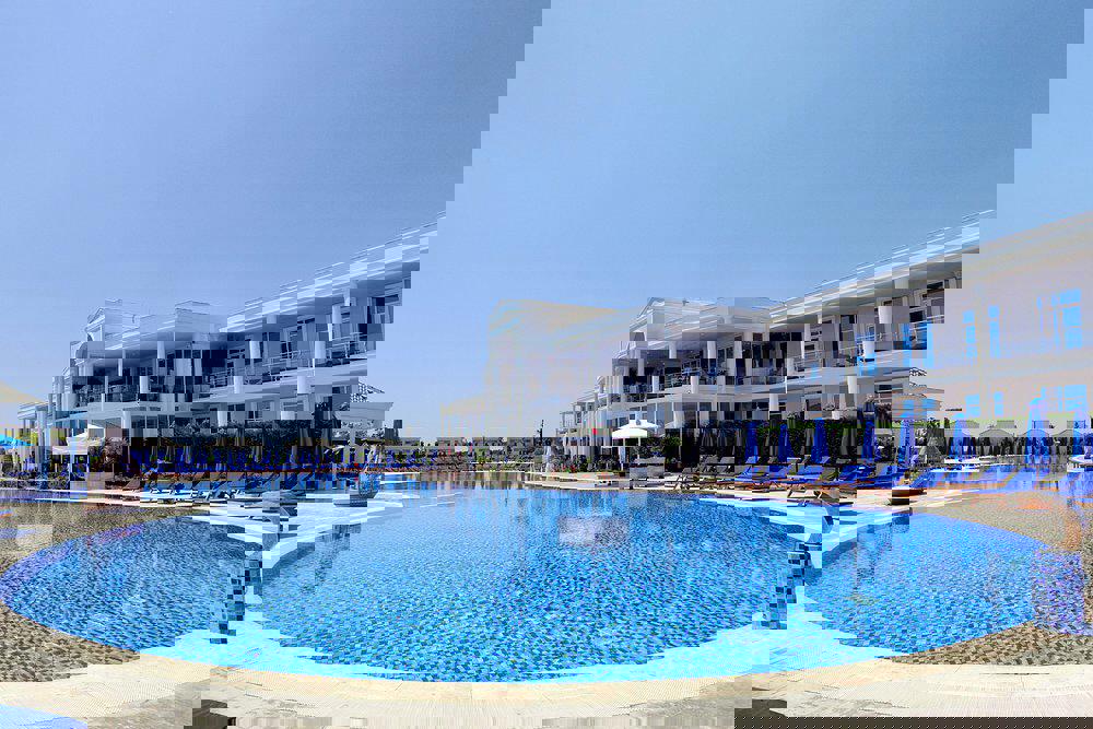 Melia Velipoja Grand Europa