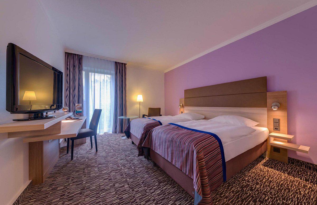 Park Inn Koln City West