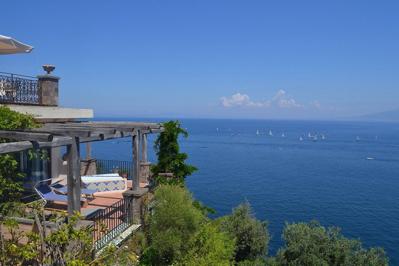 Foto La Tonnarella **** Sorrento