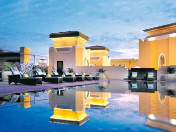 Foto Traders Qaryat Al Beri **** Abu Dhabi