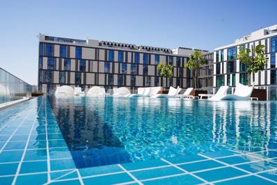 Foto Holiday Inn Dubai Al-Maktoum Airport **** Dubai