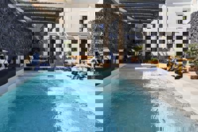 Floria Suites Santorini