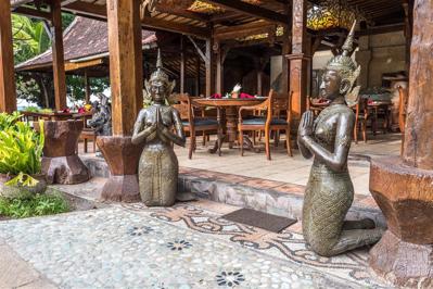 Foto Pondok Sari Beach en Spa Resort *** Pemuteran