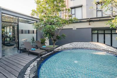 Foto Hotel Kamaniiya Petitenget Seminyak *** Kuta