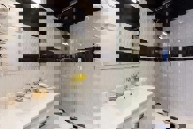 Foto AinB Eixample Miro **** Barcelona