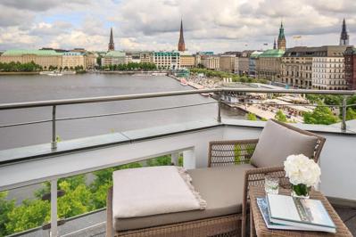 Foto Fairmont Hotel Vier Jahreszeiten ***** Hamburg