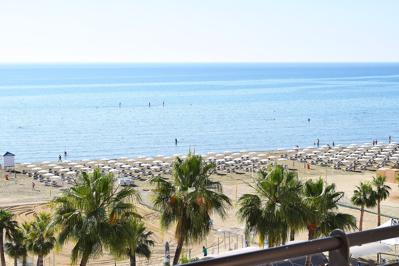 Foto Sun Hall Beach *** Larnaca