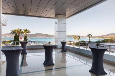 Foto Wyndham Grand Izim Ozdilek ***** Izmir