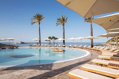 Foto Falkensteiner Resort Capo Boi ***** Villasimius