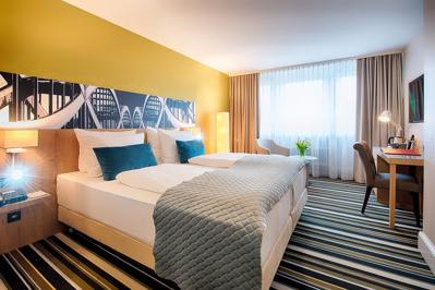 Leonardo Hamburg Elbbrucken