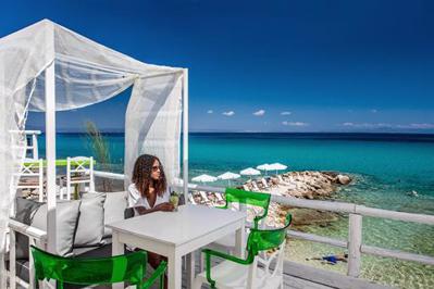 Foto White Suites **** Afitos