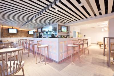 Foto Ryans La Marina *** Ibiza-Stad