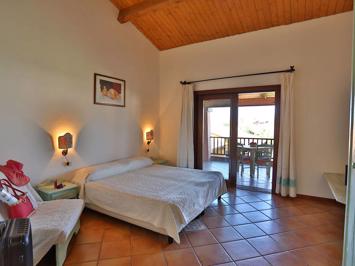 Foto Hotel Liscia Eldi Resort **** San Teodoro