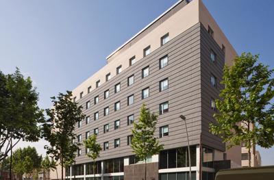 Foto Ibis Barcelona Plaza Glories 22 *** Barcelona