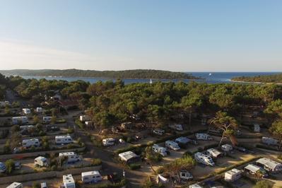 Foto Village Poljana **** Mali Losinj