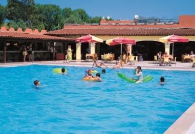 Foto Hotel Pigale Beach Resort *** Kusadasi