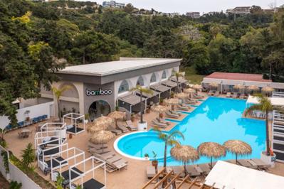 Foto Bamboo Suites **** Trianda