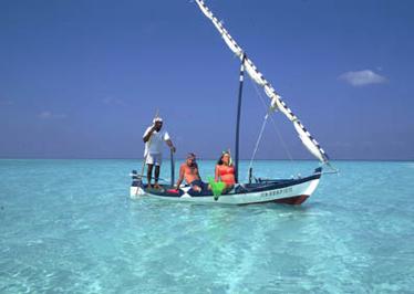 Foto Medhufushi Island Resort ***** Meemu Atol