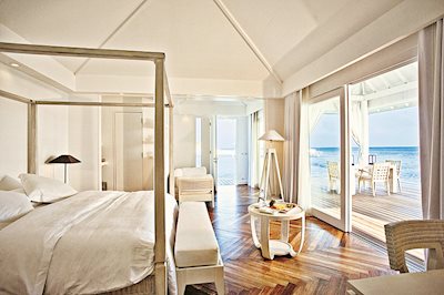 Foto Diamonds Athuruga Beach en Water Villas ***** Athuruga Island