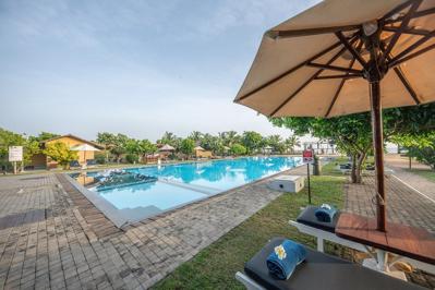 Hotel Amethyst Resort Passikudah