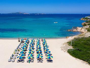 Foto Centro Vacanze Isuledda **** Cannigione