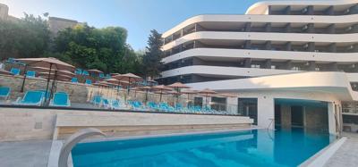Foto en SPA Montenegrina **** Rafailovici