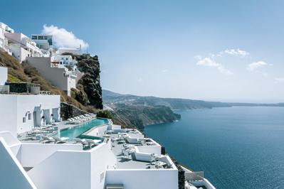 Grace Hotel Auberge Collection