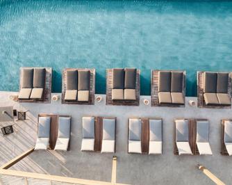 Foto Magma Resort Santorini ***** Vourvoulos