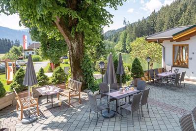 Foto Bad Neunbrunnen am Waldsee *** Maishofen