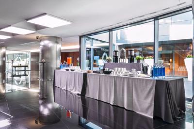 Foto Eurostars Madrid Tower ***** Madrid