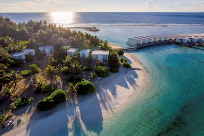 Foto Holiday Inn Resort Kandooma Maldives **** Zuid-male Atol