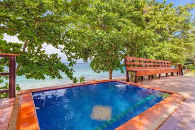 Foto Phi Phi Natural Resort *** Koh Phi Phi