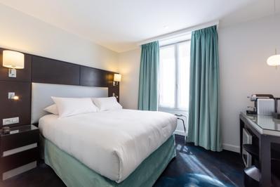 15 Montparnasse